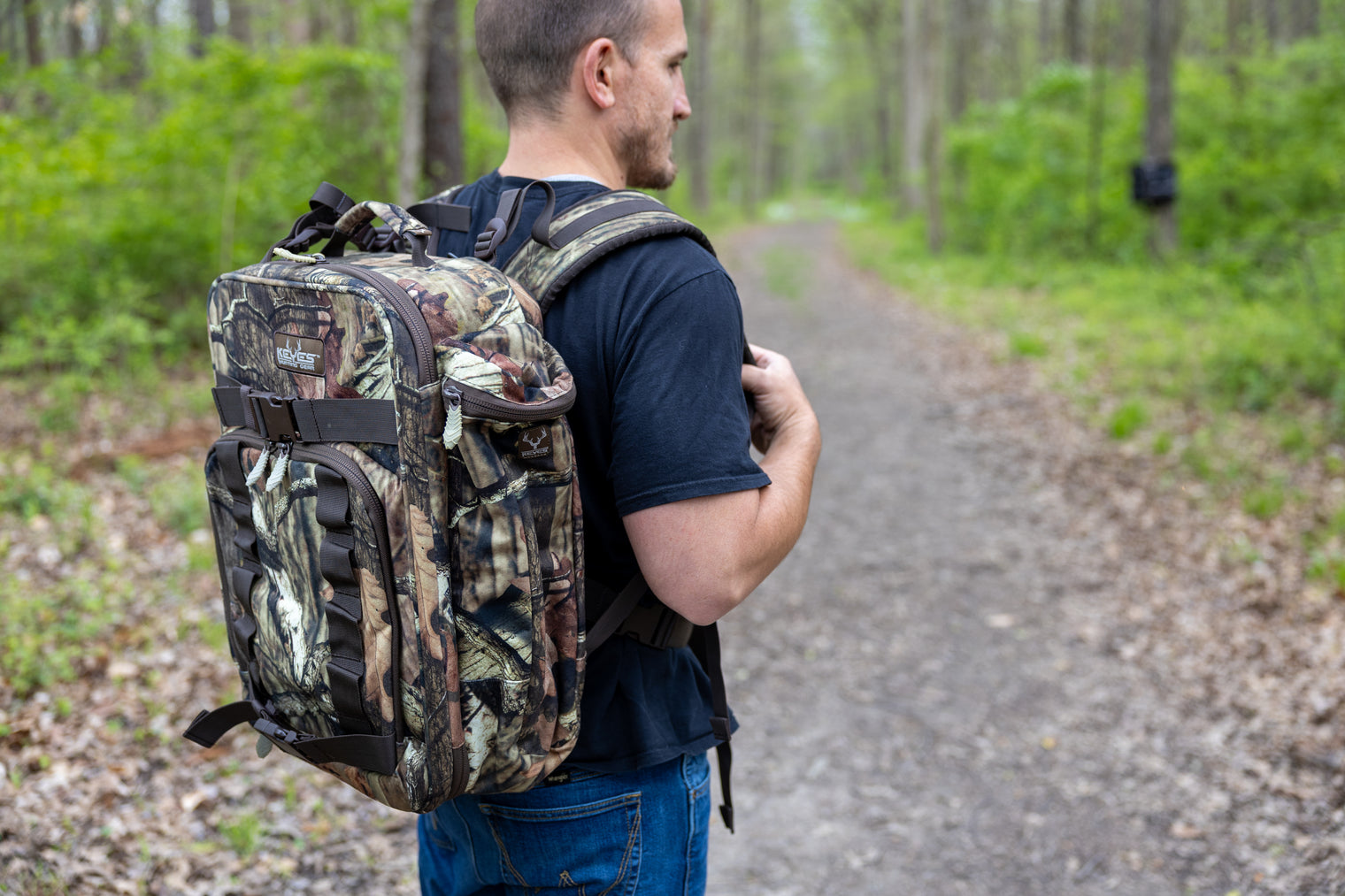 TREE LOCKER BACKPACK